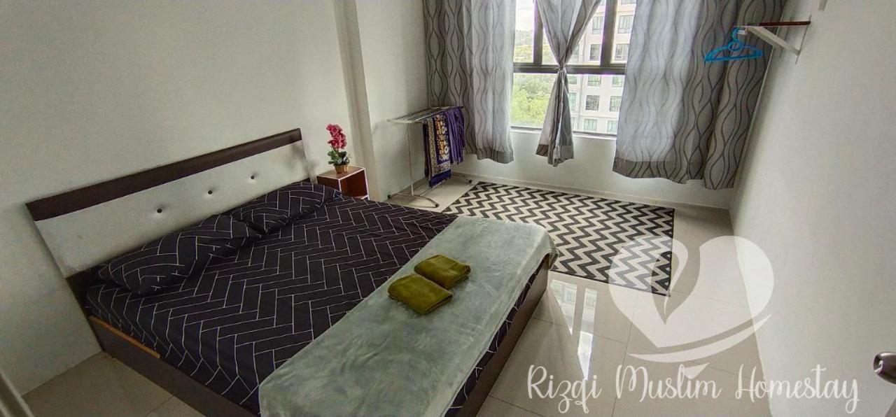 Rizqi Muslim Homestay Meru Casa Kayangan Ipoh Eksteriør billede